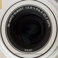 Objektiv einer digitalen Kompaktkamera