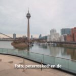 Düsseldorf Panorama mit Shiften von Links nach Rechts
