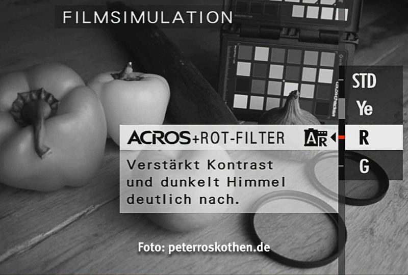 Fujifilm Sucher mit Filmsimulation Acros + Rot-Filter