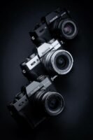 Die neue Fujifilm X-T30 in drei Farben, Silber, Anthrazit und Schwarz