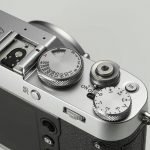 Fujifilm X100F Silber Schulter