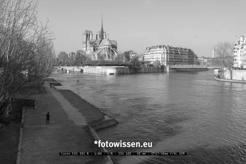 Paris Schwarzweiss mit Canon Kamera 5DsR
